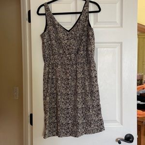 Adorable loft summer dress